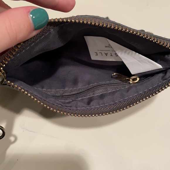 Aeropostale Grey Wristlet - Picture 3 of 3